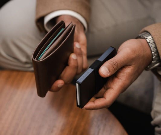 What Is the Best Minimalist Men’s Wallet? - Henry & Co